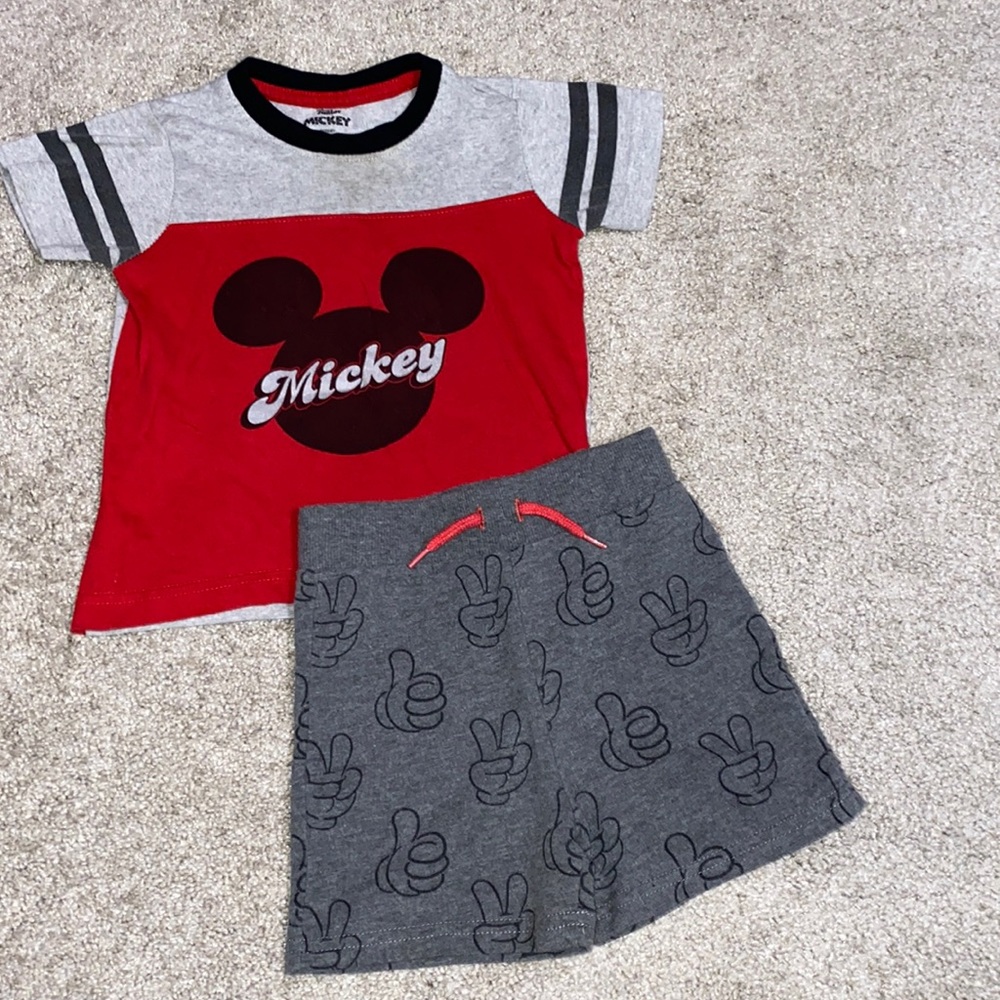 Mikey set